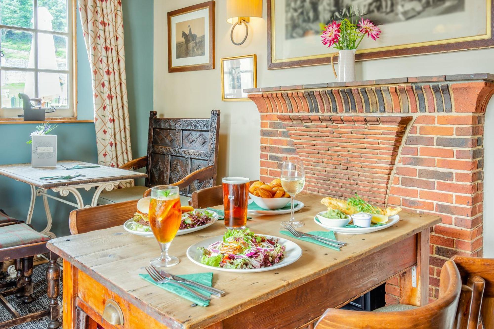 Tiger Inn _ Minnie Истбурн Экстерьер фото